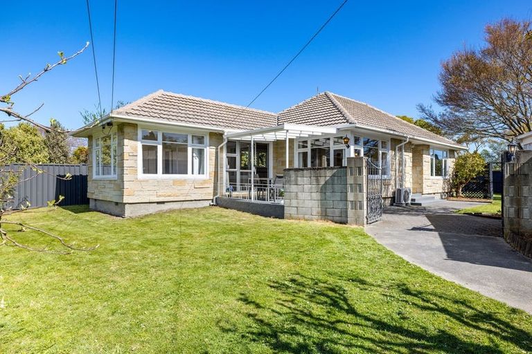 Photo of property in 51 Wayside Avenue, Burnside, Christchurch, 8053