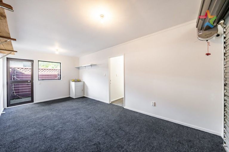 Photo of property in 39a Birdwood Road, Waterloo, Lower Hutt, 5011