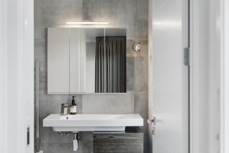 Photo of property in 41 Infinity Drive, Wanaka, 9305