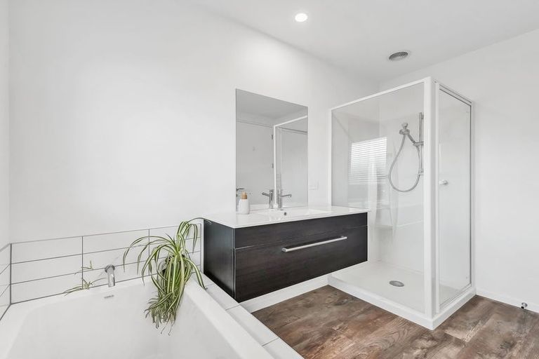 Photo of property in 3 Maurice James Way, Prebbleton, 7604