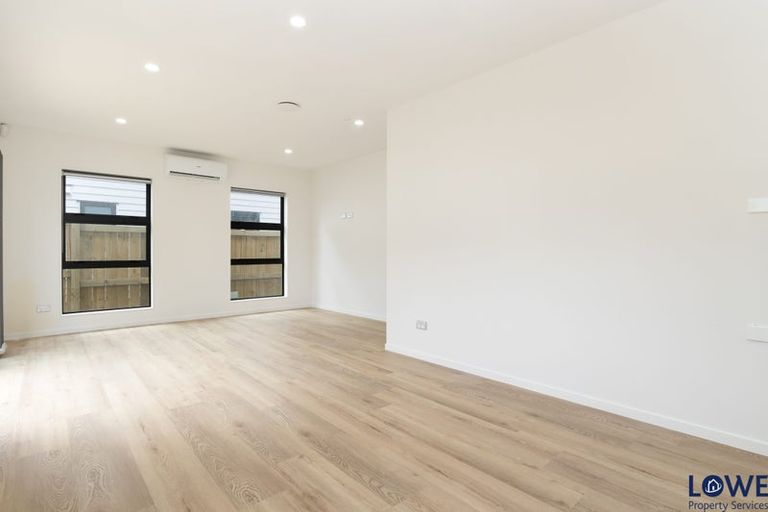 Photo of property in 33 Clendon Avenue, Papatoetoe, Auckland, 2025