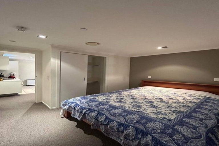 Photo of property in Bellagio Apartments, 8c/39 Taranaki Street, Te Aro, Wellington, 6011