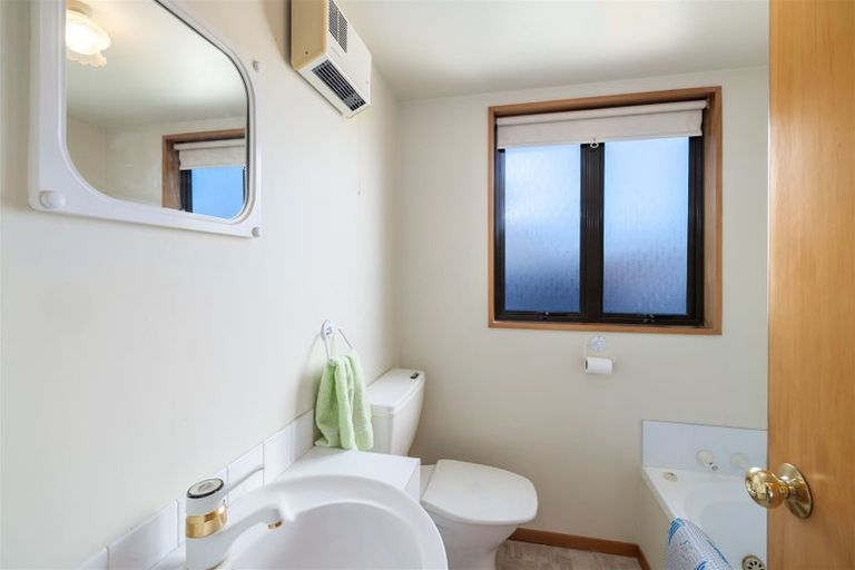 Photo of property in 1/64 Merivale Lane, Merivale, Christchurch, 8014