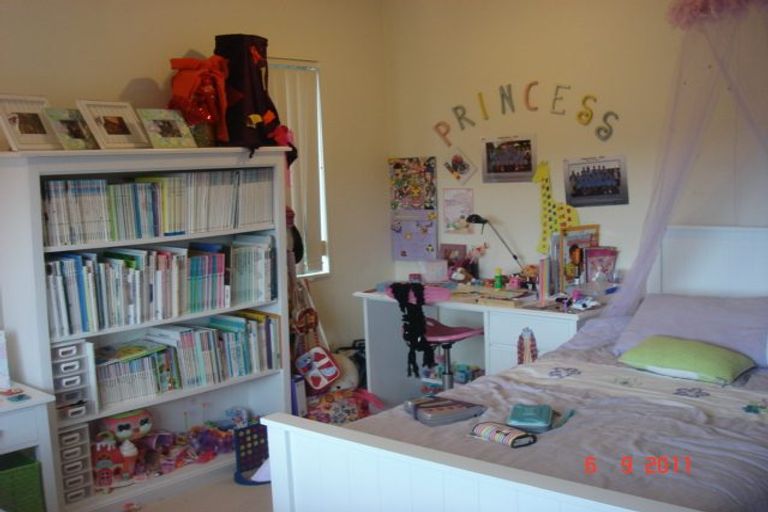 Photo of property in 11 Garden Lane, Torbay, Auckland, 0632