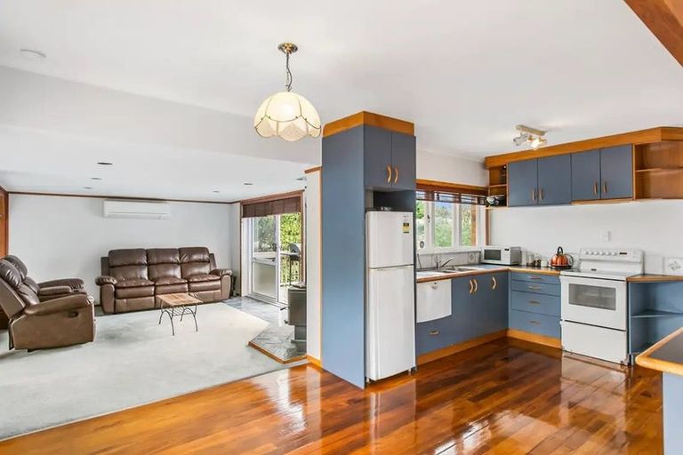 Photo of property in 2/435 Great South Road, Opaheke, Papakura, 2113