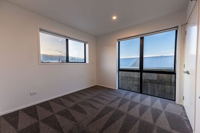 Photo of property in 1/8a Taramea Place, Addington, Christchurch, 8024