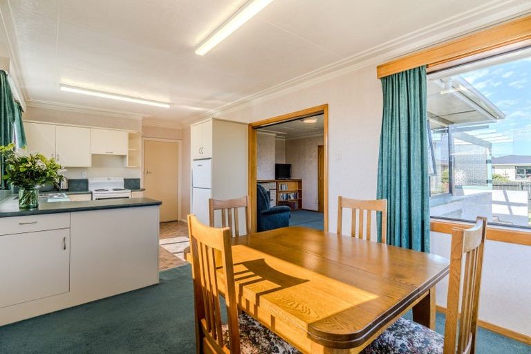 Photo of property in 16 Esk Place, Mosgiel, 9024
