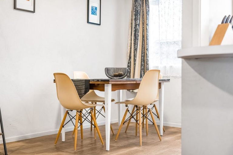 Photo of property in 1/18 Matipo Road, Te Atatu Peninsula, Auckland, 0610