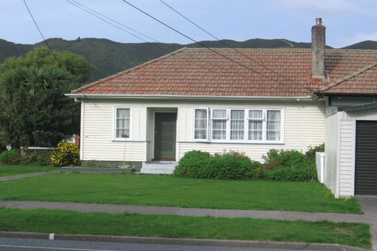 Photo of property in 116 Cambridge Terrace, Fairfield, Lower Hutt, 5011