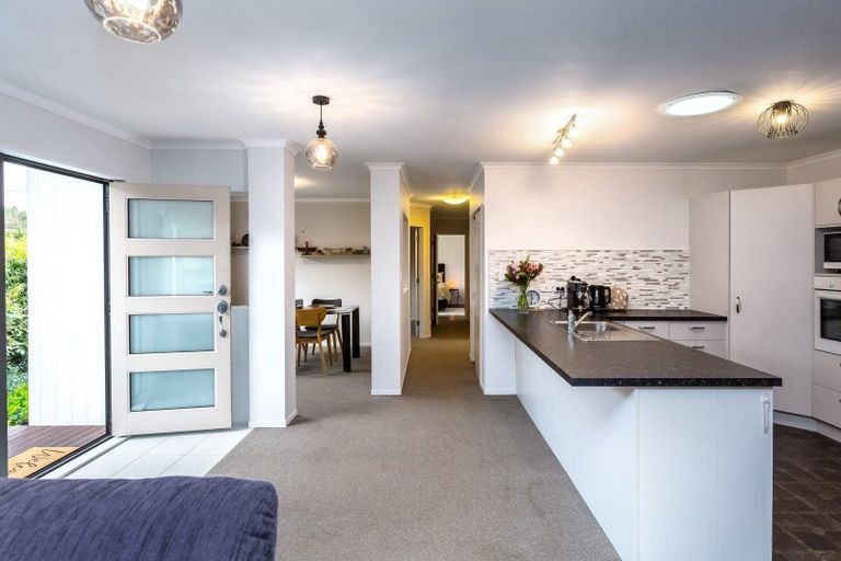 Photo of property in 6 West Street, Greytown, 5712