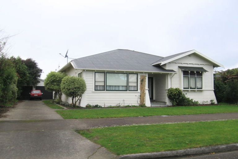 Photo of property in 29 Rangitane Street, Palmerston North, 4414