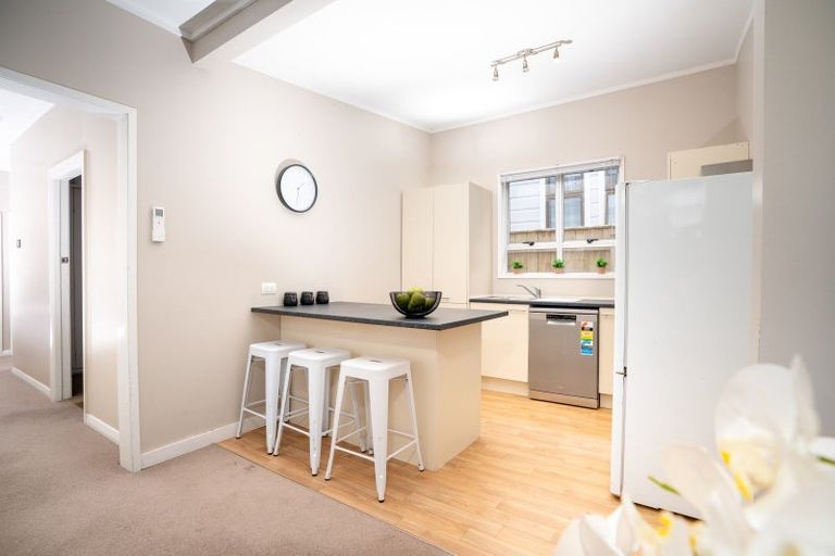 Photo of property in 10 Harper Street, Newtown, Wellington, 6021