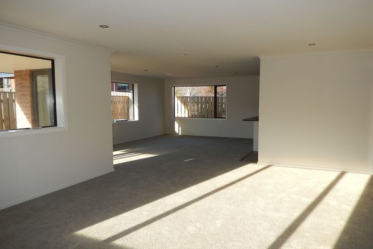 Photo of property in 22 Dove Place, Holmes Hill, Oamaru, 9401