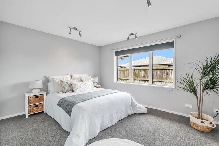 Photo of property in 71 Manse Road, Leeston, 7632