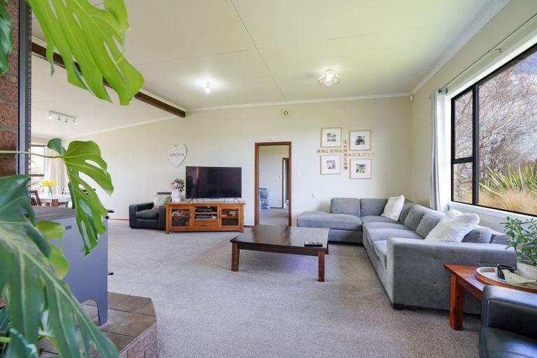 Photo of property in 164 Cameron Road, Lochiel, Winton, 9781