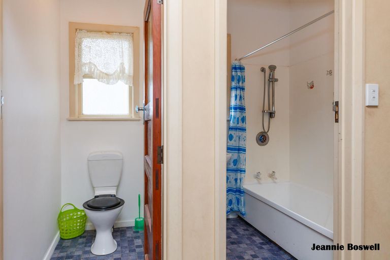 Photo of property in 183 Ruahine Street, Roslyn, Palmerston North, 4414