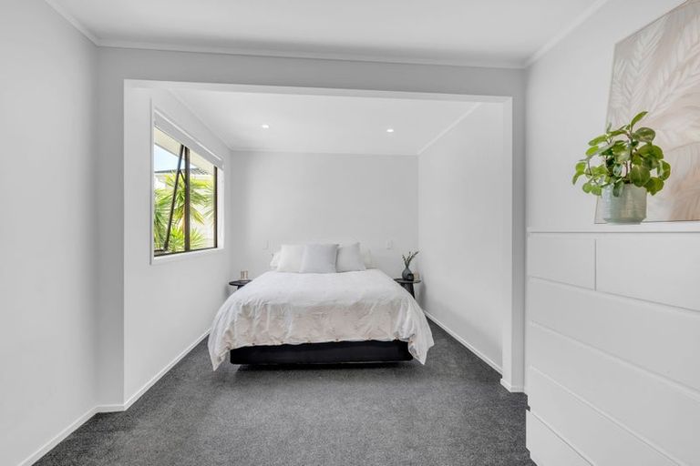 Photo of property in 8 Awatere Place, Snells Beach, 0920