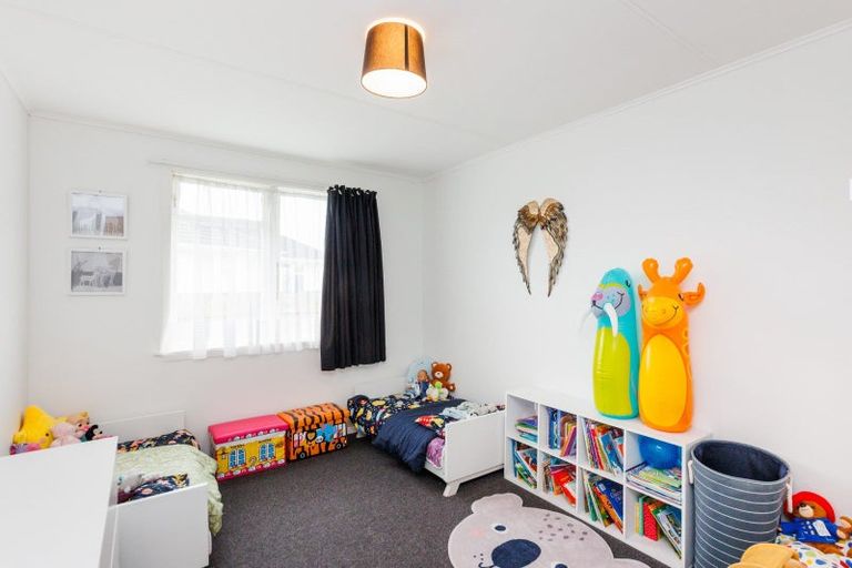 Photo of property in 30 Sherwill Street, Feilding, 4702