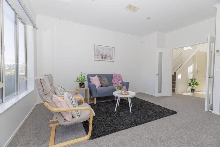 Photo of property in 24 Melksham Drive, Churton Park, Wellington, 6037