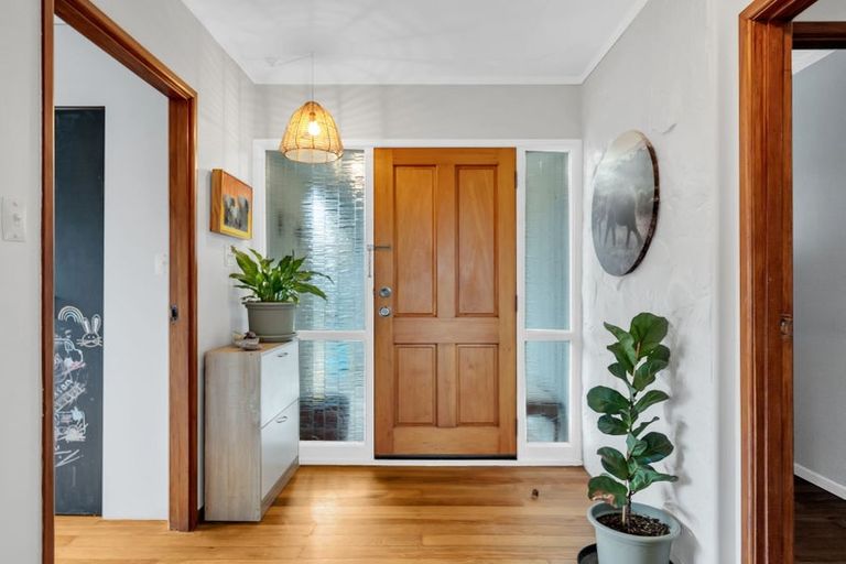 Photo of property in 14 Brightside Road, Stanmore Bay, Whangaparaoa, 0932