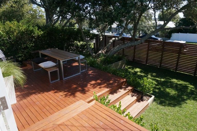 Photo of property in 1/23 Aramoana Avenue, Devonport, Auckland, 0624