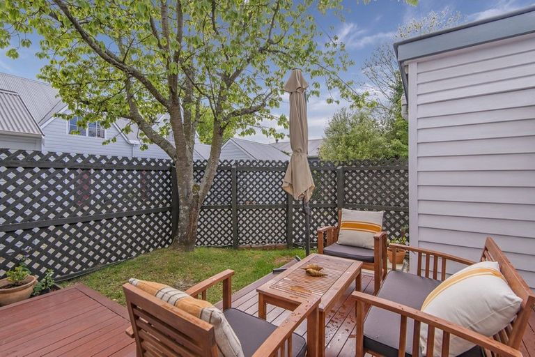 Photo of property in 147a Holly Road, St Albans, Christchurch, 8014