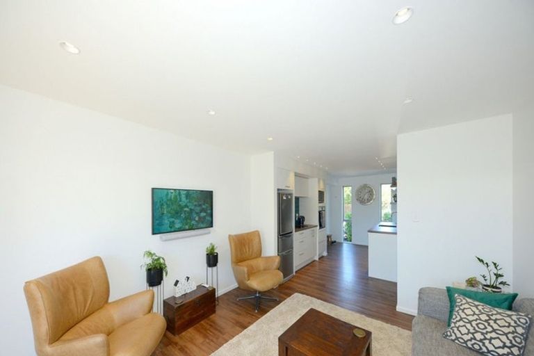 Photo of property in 12 Barrington Street, Somerfield, Christchurch, 8024