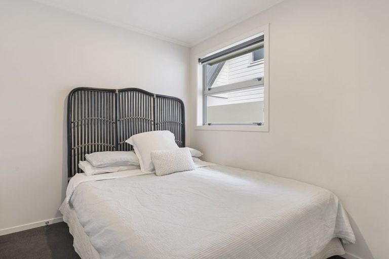 Photo of property in 4/5 Leinster Avenue, Mount Maunganui, 3116