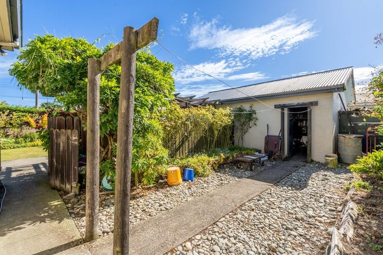 Photo of property in 58 Newcastle Street, Riversdale, 9776