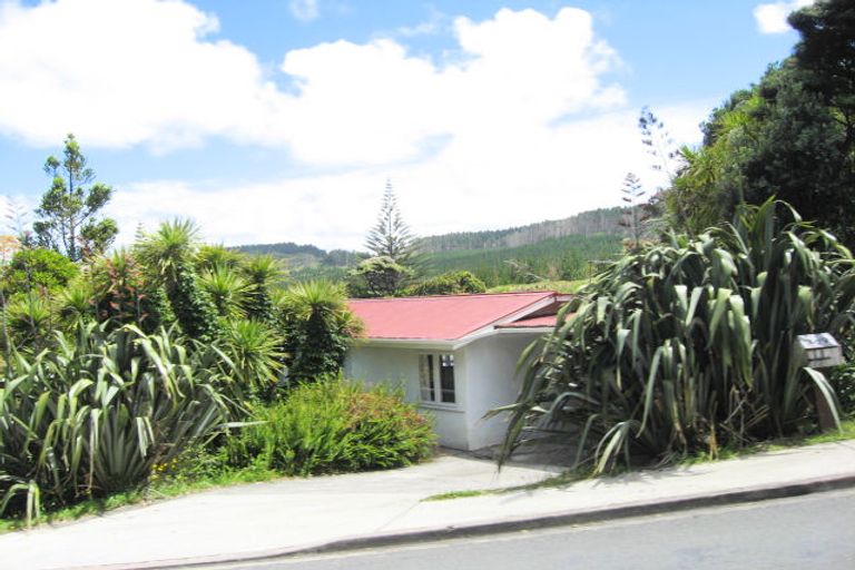 Photo of property in 279 Motutara Road, Muriwai, Waimauku, 0881