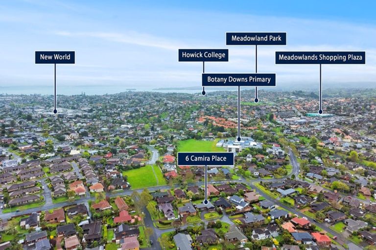 Photo of property in 6 Camira Place, Botany Downs, Auckland, 2010