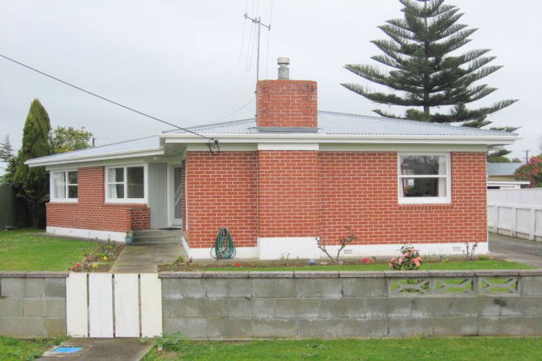 Photo of property in 634 Queen Street East, Levin, 5510