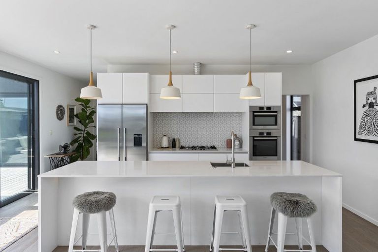 Photo of property in 32 Defender Crescent, Beachlands, Auckland, 2018