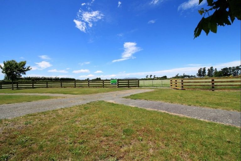 Photo of property in 17 Mulholland Drive, Darfield, 7571