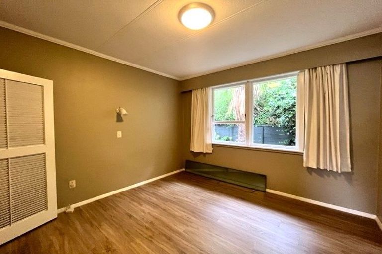 Photo of property in 1/8 Derwent Lee Grove, Epuni, Lower Hutt, 5011