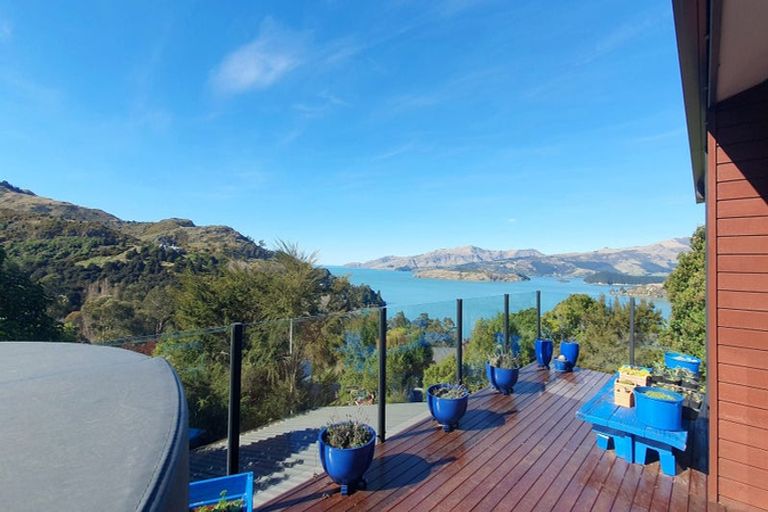 Photo of property in 8 The Terrace, Governors Bay, Lyttelton, 8971
