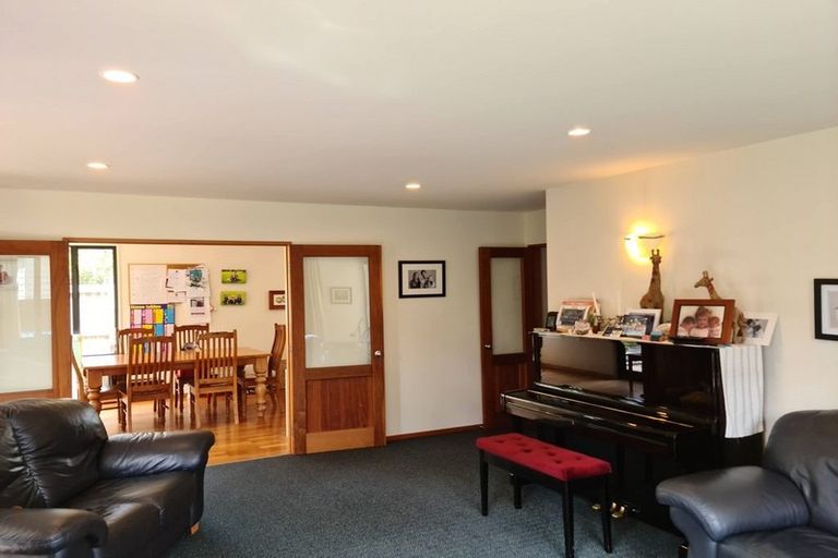 Photo of property in 64 Matai Street, Riccarton, Christchurch, 8011