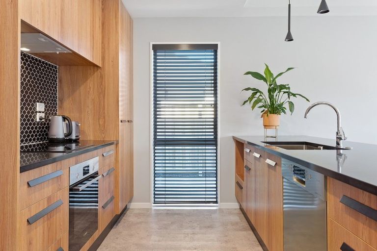 Photo of property in 5 Kate Sheppard Drive, Rolleston, 7615