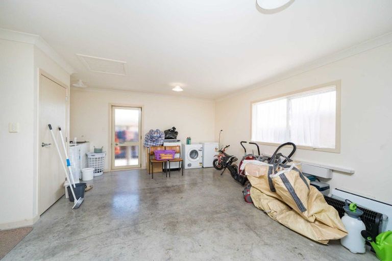 Photo of property in 24a Reeve Street, Levin, 5510
