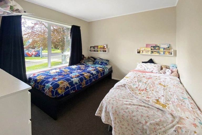 Photo of property in 97 Benmore Avenue, Cloverlea, Palmerston North, 4412