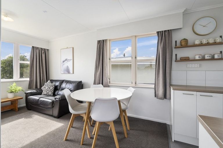 Photo of property in 16 Anakiwa Street, Kelvin Grove, Palmerston North, 4414