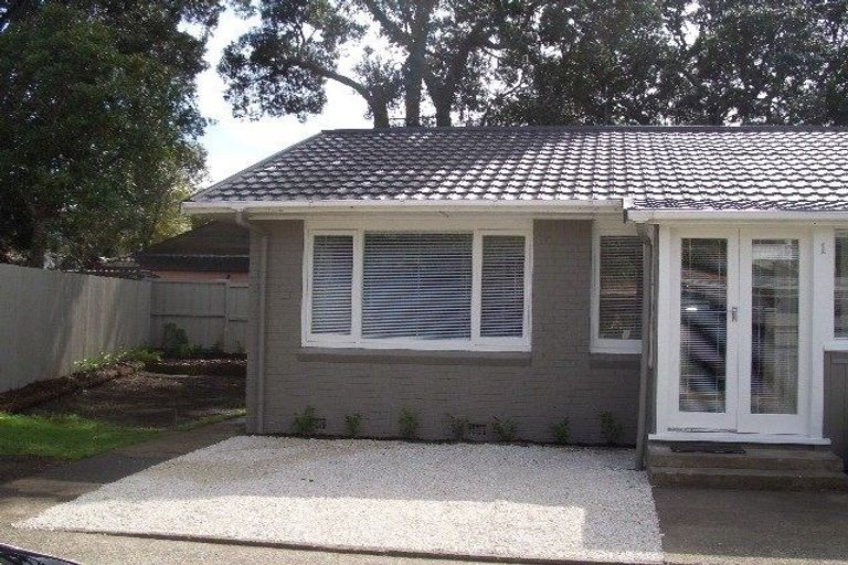 Photo of property in 1/12a Sanders Avenue, Takapuna, Auckland, 0622