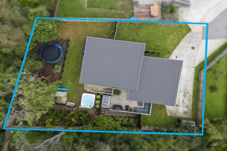 Photo of property in 35a St James Avenue, Helensville, 0800