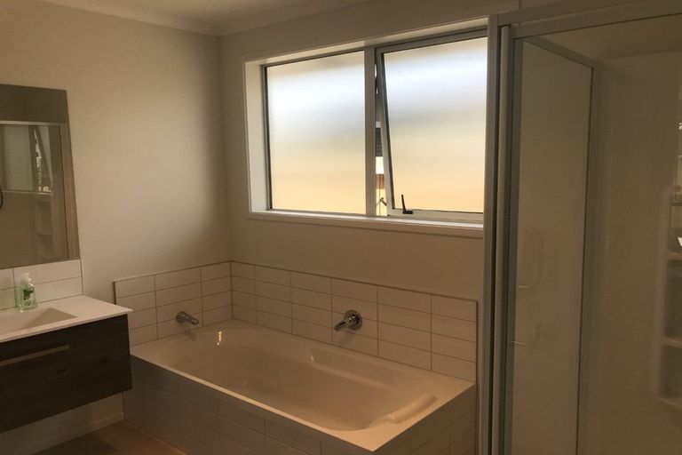 Photo of property in 73 Te Wharo Drive, Papamoa, 3118