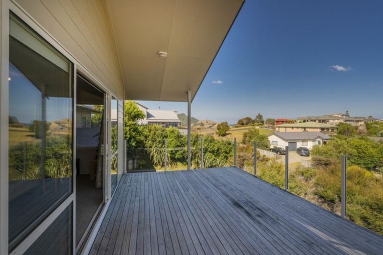 Photo of property in 3 Christa Court, Whitianga, 3510