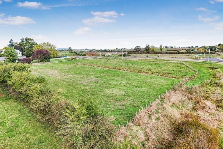 Photo of property in 230 Te Kowhai Road, Te Kowhai, Hamilton, 3288