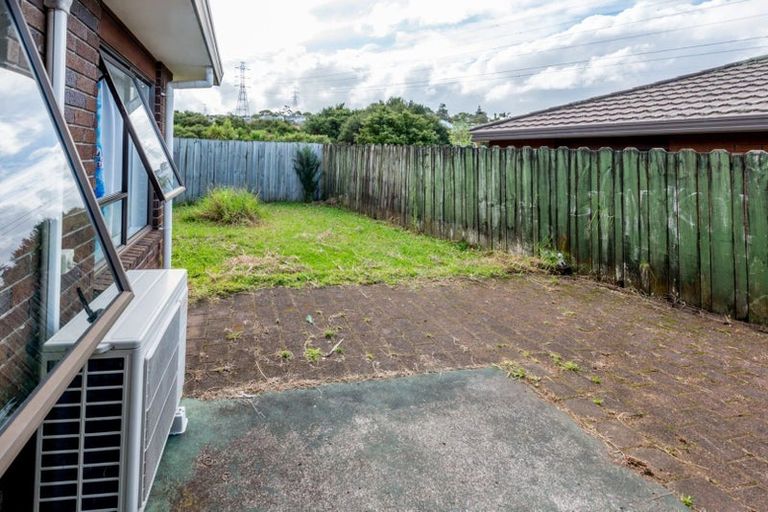 Photo of property in 5 Sherpa Place, Massey, Auckland, 0614