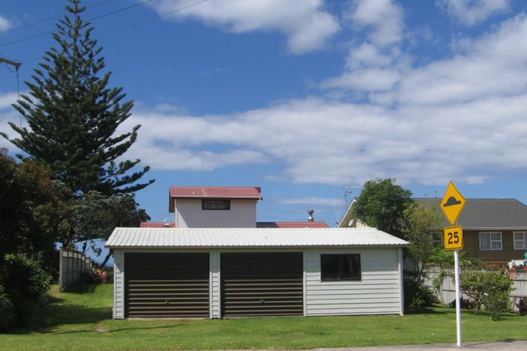 Photo of property in 9 Dillon Street, Waihi Beach, 3611