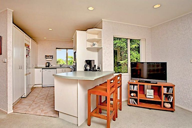 Photo of property in 67 Balmain Road, Birkenhead, Auckland, 0626