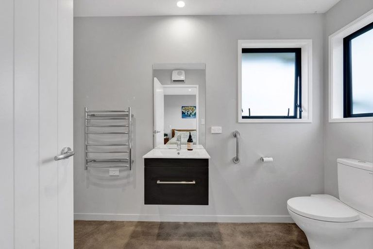 Photo of property in 376 Egmont Road, Hillsborough, New Plymouth, 4372